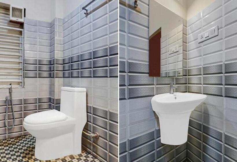 Hotel Fathima Palace