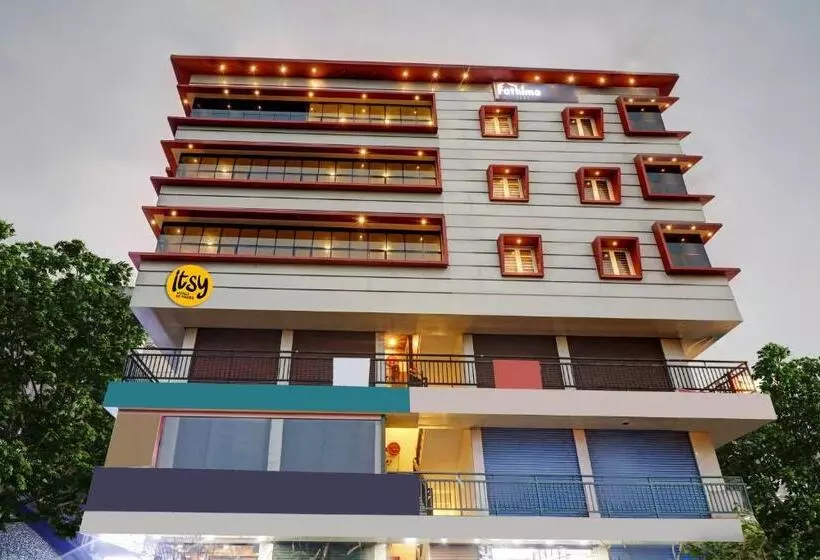 ホテル Fathima Palace