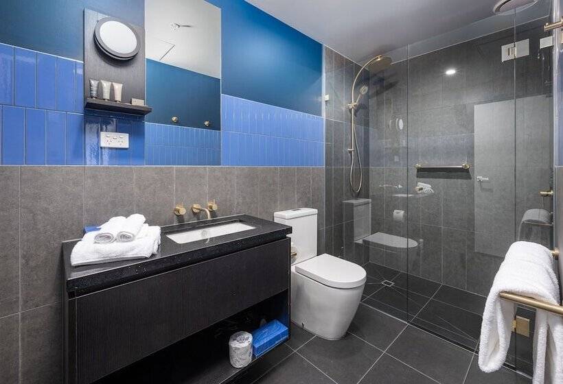 Oros Hotel And Apartments