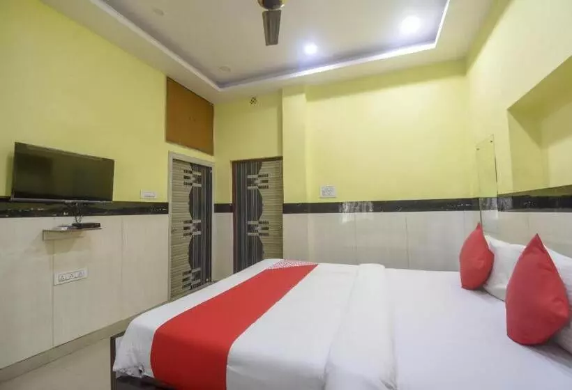 Hotelli Oyo 76017 Metro Inn