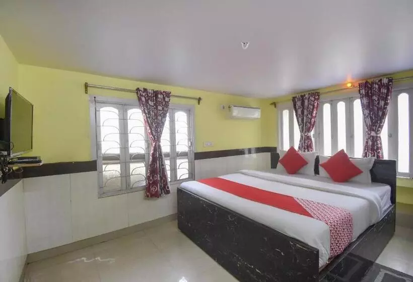 Hotelli Oyo 76017 Metro Inn
