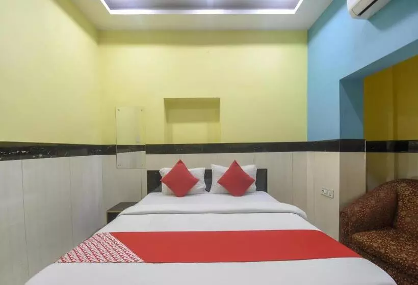 Hotelli Oyo 76017 Metro Inn