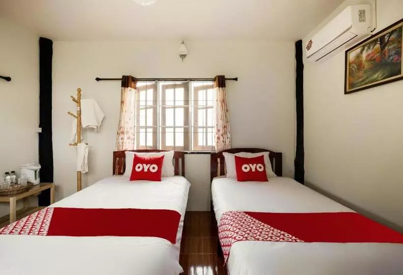 هتل Oyo 766 Zompo Baan Din Resort