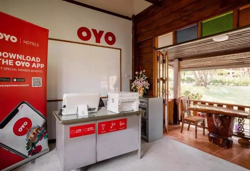 هتل Oyo 766 Zompo Baan Din Resort