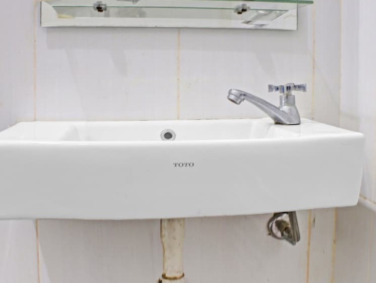 호텔 Oyo 90112  Permata Inn