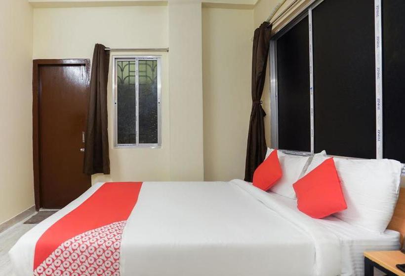 ホテル Flagship 76629 Bimla Regency