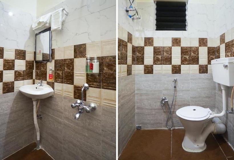 ホテル Flagship 76629 Bimla Regency