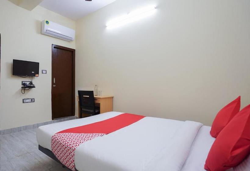 ホテル Flagship 76629 Bimla Regency