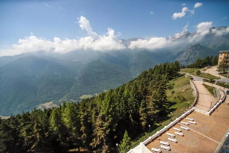 Pràcatinat Hotel & Restaurant