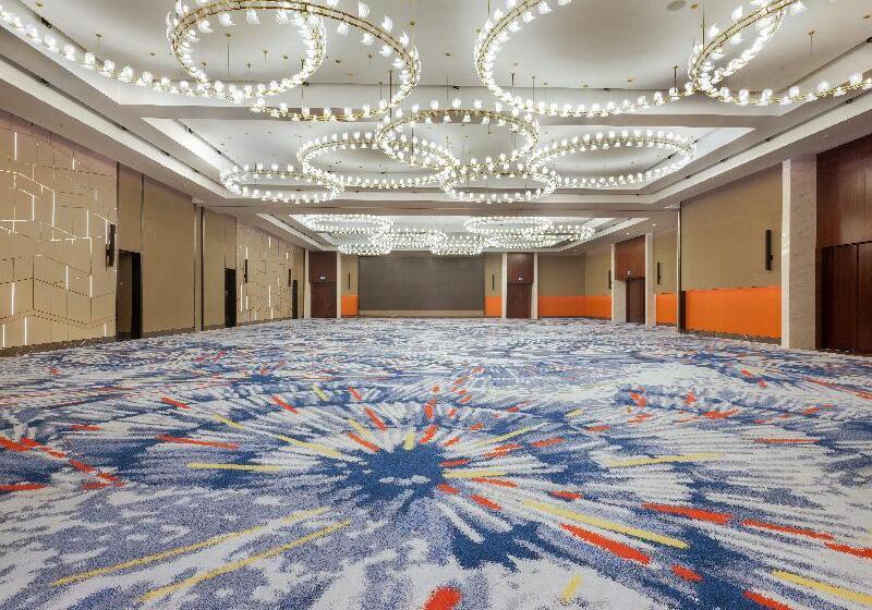 Hotel Pullman Bandung Grand Central