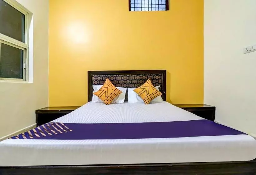 ホテル Spot On 70895 Braj Guest House