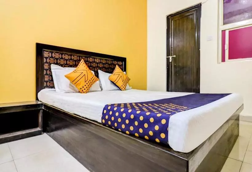ホテル Spot On 70895 Braj Guest House