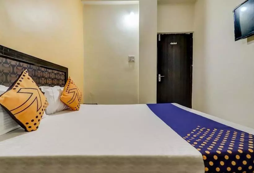 ホテル Spot On 70895 Braj Guest House