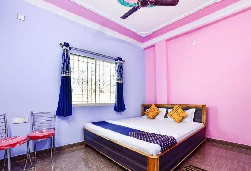 هتل Spot On Devlok Guest House