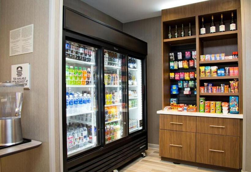 هتل Springhill Suites By Marriott West Sacramento