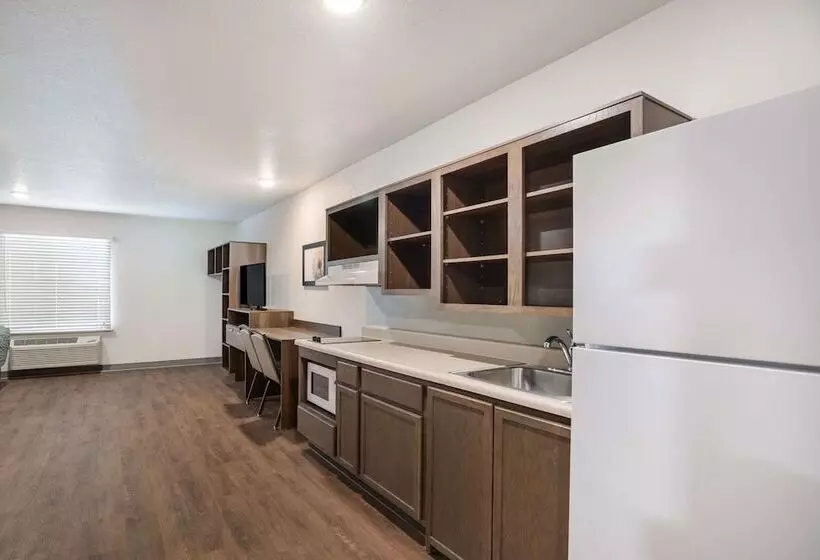 Hotelli Woodspring Suites Sulphur  Lake Charles