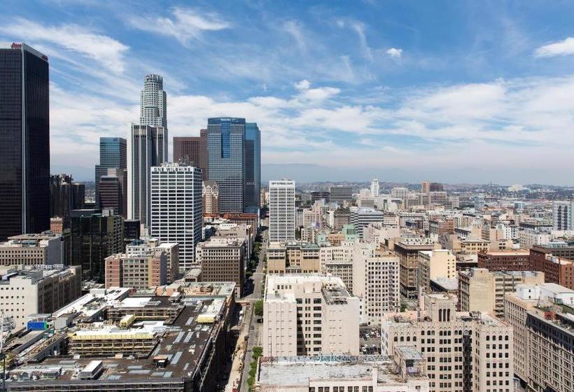 Level Los Angeles Downtown South Hill