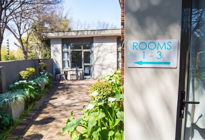 Pensão Glen Maine Guest House