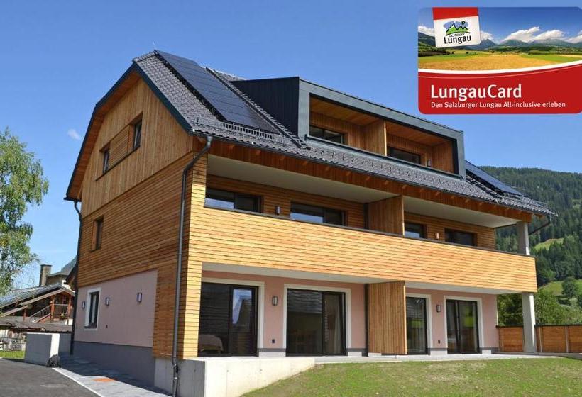 ユースホステル Longastubn