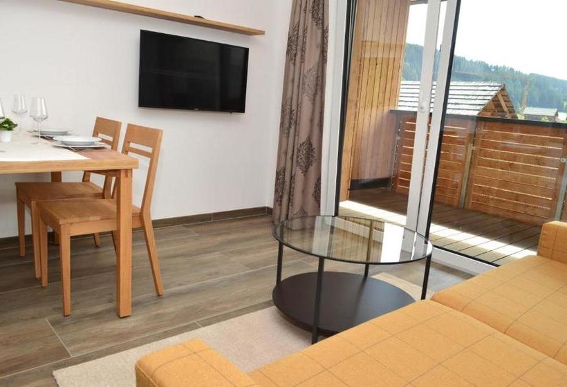 ユースホステル Longastubn