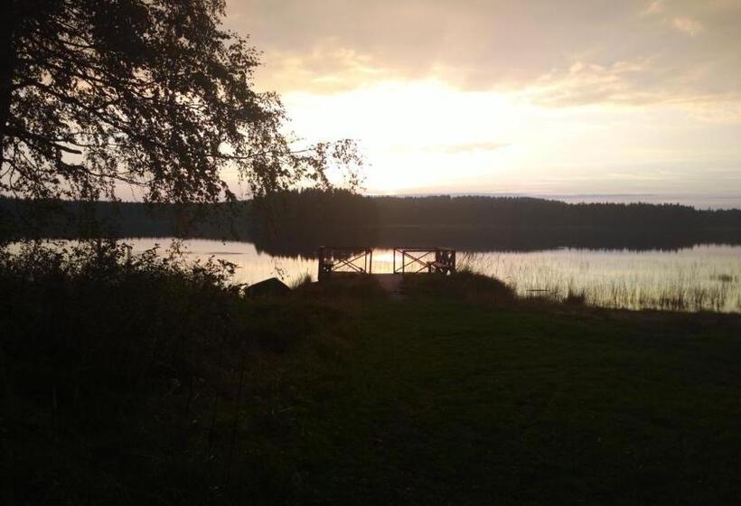 Schronisko Metsolan Pihapiiri