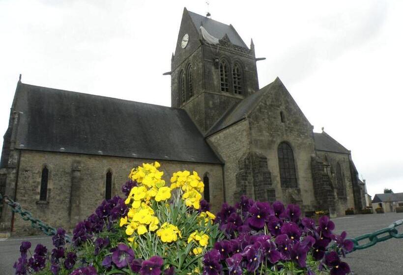 ベッドアンドブレックファースト Chambres D'hôtes De L'eglise