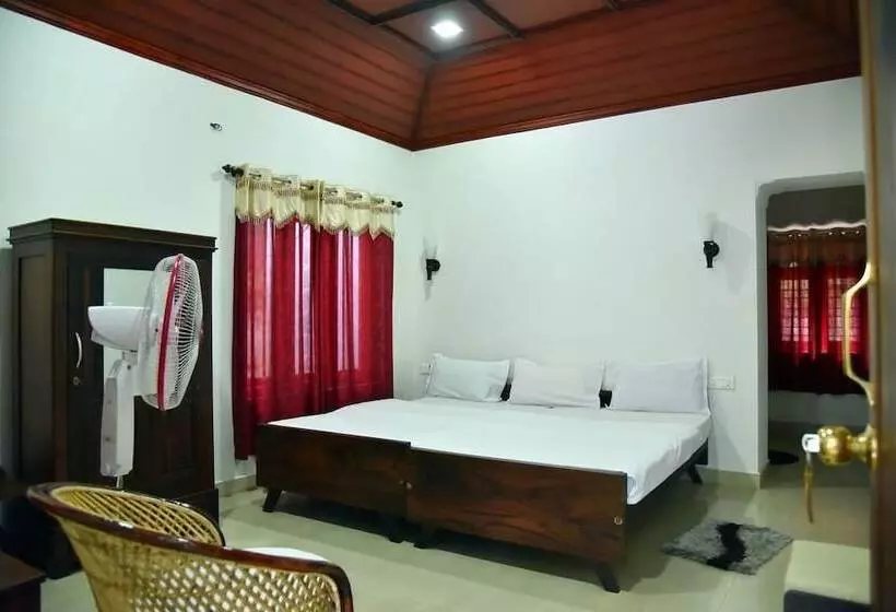 Aamiaismajoitus (B&B) Marayoor Holidays