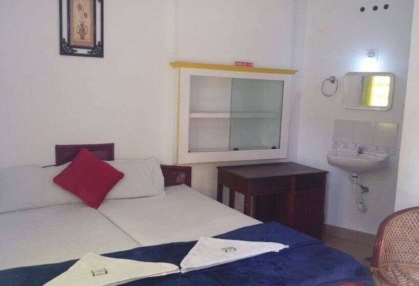 مبيت وإفطار Marayoor Holidays