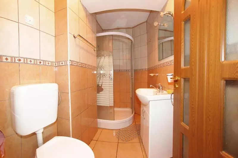 Aamiaismajoitus (B&B) Pension Bud