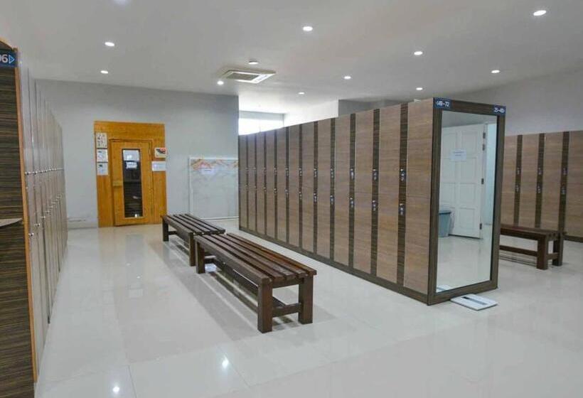 Happy City Golf & Resort