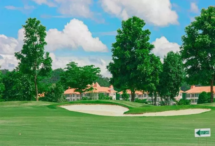 Happy City Golf & Resort