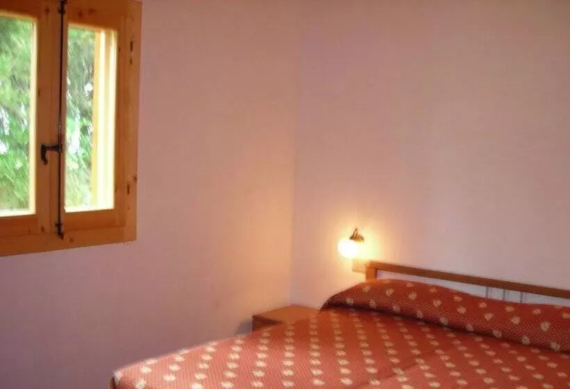 Hotelli Agriturismo Lu Podere