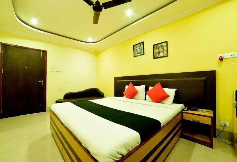 Collection O Hotel Highway Palace