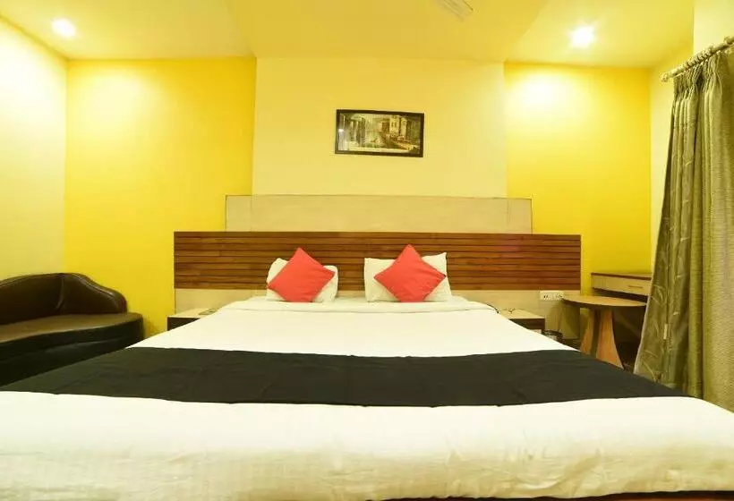 Collection O Hotel Highway Palace