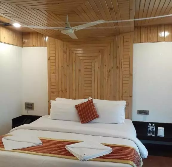 ホテル Gourish Resort