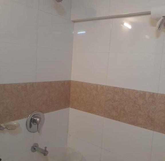 فندق Gourish Resort