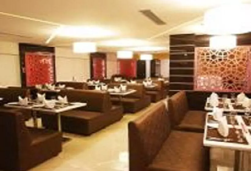 Hotelli Hilarity Inn