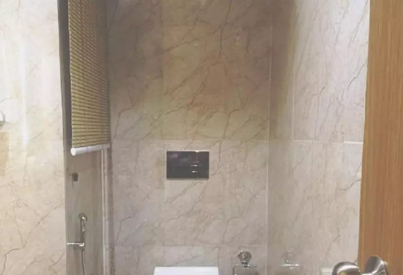 Hotelli Hilarity Inn