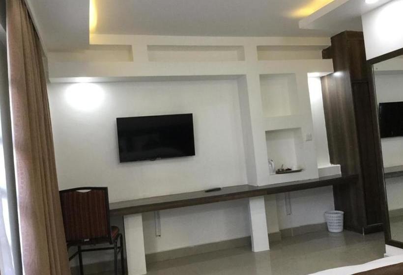 Hotel Oriental Palace