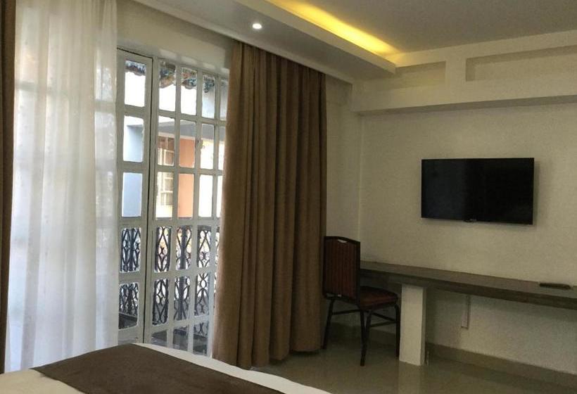 Hotel Oriental Palace