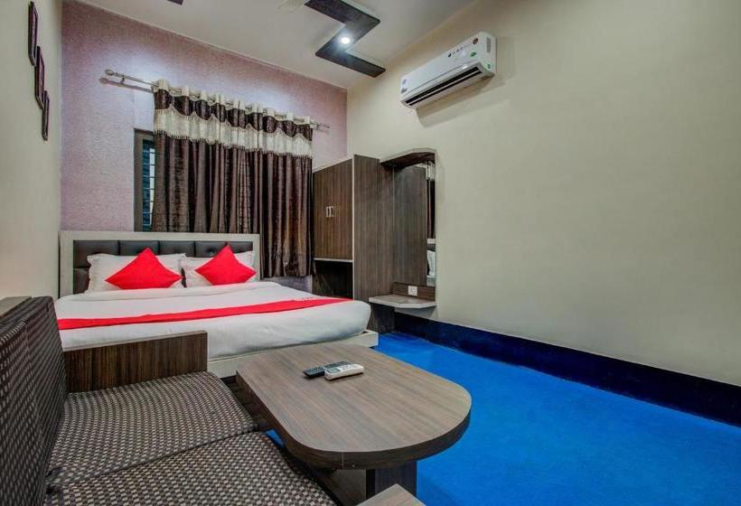 בית מלון כפרי Oyo 22376 Delight