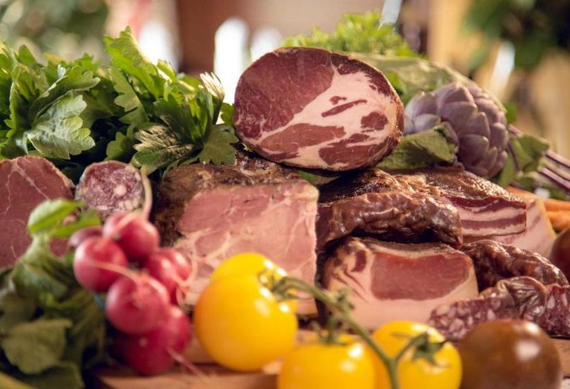 ホテル Zum Dorfschmied