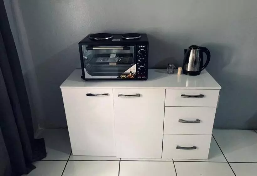 Motelli The Eden Lodge Verulam