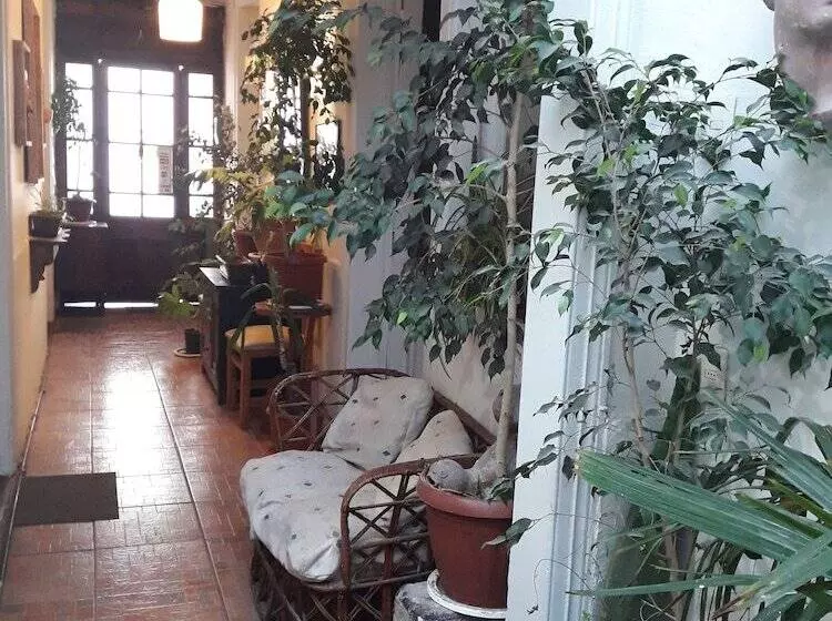 Majatalo Hostal La Mestiza   Hostel