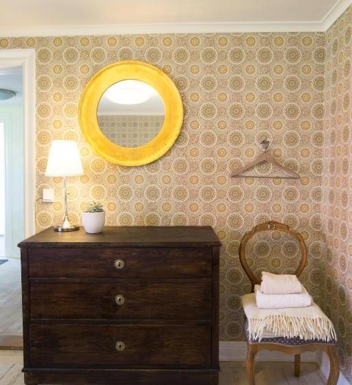 بنسيون Lilla Sörgården