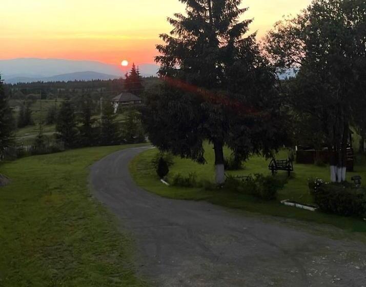 Pensiunea Denisa & Madalina