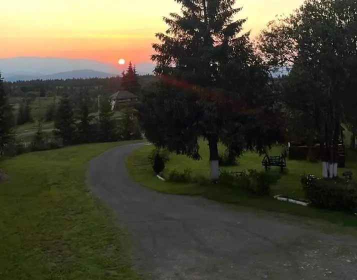 Pensiunea Denisa & Madalina