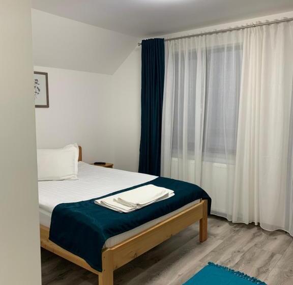 Pensiunea Denisa & Madalina