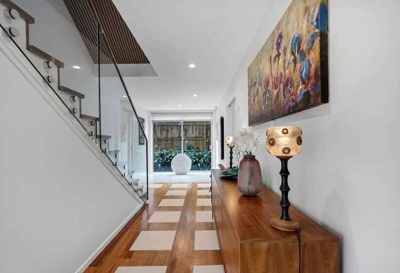 The Bays Bed And Breakfast