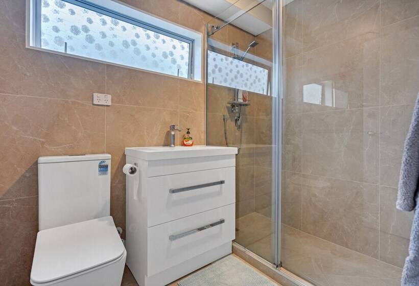 The Bays Bed And Breakfast